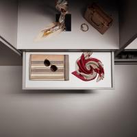 04wyj170q043e1nddx895ggb6boglzim