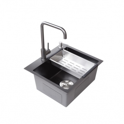 f83be62bb0ec611d8153420065cce573