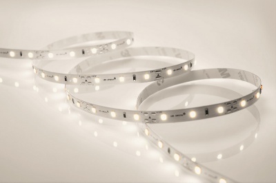 Lenta_svetodiodnaya_LR1_WW60_kod_41529_0_1